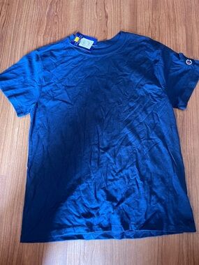 NWT 3/$15. Champions tee M